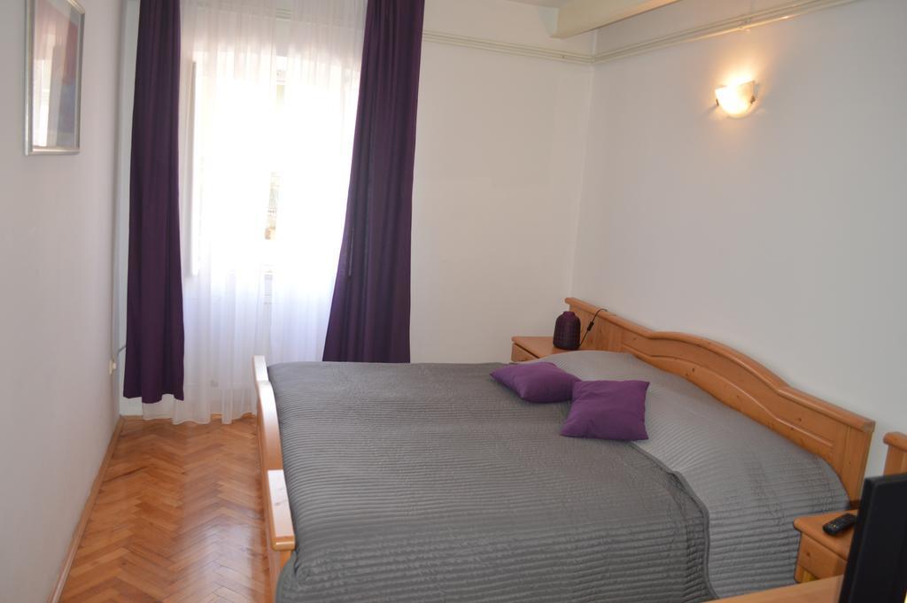 Guest House Kolarin Slano Zimmer foto